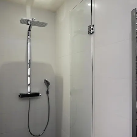 Apartman Saint Claude Appartments *