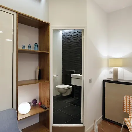 Saint Claude Appartments *