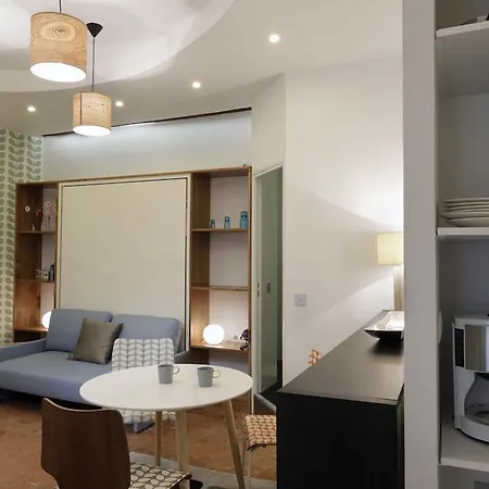 Apartman Saint Claude Appartments